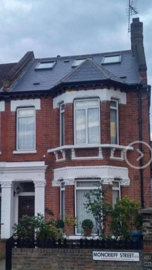 Helena Host Family Bed and Breakfast Λονδίνο Εξωτερικό φωτογραφία